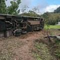 Turistički autobus se prevrnuo u Rio de Žaneiru, poginulo 10 ljudi