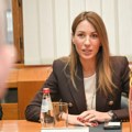 Ministarka rudarstva i energetike Dubravka Đedović izjavila je danas da cilj nije nikakva privatizacija EPS-a