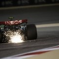 Hamilton najbrži na drugom treningu u Bahreinu