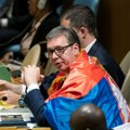 UN demantuje tabloide: Niko nije tražio Vučiću da skine sa sebe zastavu
