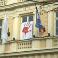 Direktorka Zemunske gimnazije "usvaja sve zahteve" maturanata nakon blokade zgrade