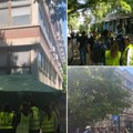 (Foto) obustavili blokadu da se zaprimi njihova žalba, pa nastavili sa terorom Blokaderi ponovo zauzeo sve ulaze u novosadski…