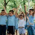 Razigrani roditelji: U Gradskom parku u Vršcu obeležen Mesec roditeljstva