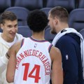 Bogdan se pojavio, spreman je za NBA sezonu: Povreda je prošlost, Klipersi su ga izveli na teren