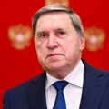 "Rusija zna za planove" Ušakov: Francuska i Velika Britanija hoće Ukrajini da obezbede nuklearno oružje