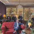 Emir Habibović sprema iznenađenje za publiku, a u privatnom životu ga očekuje najlepša uloga – postaje deka (FOTO)