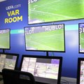 UEFA pravi velike promene za upotrebu VAR tehnologije: Ovako više ne može, sve se menja