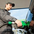 Odluka o smanjenju akciza na gorivo produžena do 6. septembra