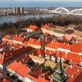 (Foto) Širom Vojvodine ovako se nekada flertovalo, ali i špijuniralo: Svaka kuća ih je imala na fasadi, a evo kako su tačno…