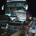 Poznato stanje povređenih u stravičnoj nesreći na putu Kragujevac – Batočina: Jedna osoba poginula, osmoro u bolnici
