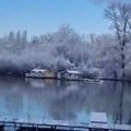 Škripi pod patikama Dok većina Beograđana spava ona je otišla da trči, i zabeležila nestvarne prizore pored reke (video)