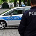 Mladić u Nemačkoj izbo na smrt roditelje i brata, sestru teže ranio