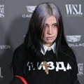 Vređala crkvu i vlast: i zbog toga je hapšena i maltretirana Članica benda "Pussy Riot" otvara svoju prvu izložbu, izlaže…