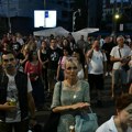 Protest ispred Vlade Srbije zbog privođenja studenta