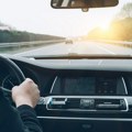 Kako da osigurate auto, a da ne opteretite kućni budžet?