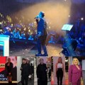 Keba okupio pola estrade na koncertu: Sve oči uprte u ove muzičke zvezde, tu je i poznata glumica, a prisutni su Nataša i Igor…