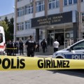 Pucnjava ispred srednje škole u Turskoj: povređeno 11 učenika, dvoje teško