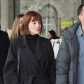 Milena Radulović sa dečkom stigla na suđenje Miki Aleksiću: Glumica skroz promenila frizuru
