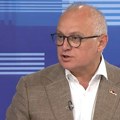 Vesić od UNS-a tražio da osudi urednika portala Nova.rs, Rakočević ga uputio na Savet za štampu
