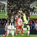 Partizan - crvena zvezda: Crveno-beli vode posle prvog poluvremena! Crno-beli mogu da žale za nestvarnim promašajem Jurčevića…