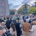 FOTO i VIDEO: Na Dan oslobođenja od fašizma, Novosađani simbolično oslobodili grad, dodeljene tri "građanske" Oktobarske…