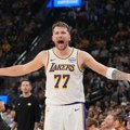 Luka Dončić zbog povrede propušta meč protiv Finiksa