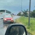 Novi jeziv slučaj vožnje u suprotnom smeru: Oprez za vozače koji se kreću ovom deonicom (foto)