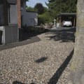 Zaboravite na beton koji puca i šljunak koji se raznosi: Ova moderna podloga postaje prvi izbor za dvorišta i prilaze