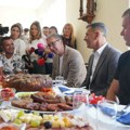 Vučić obišao domaćinstvo Veljić u Blacu: Nastavljena poseta Topličkom okrugu