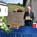 Matija Bećković primio nagradu “R.B. Marković“ u ime Emira Kusturice