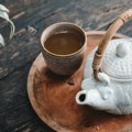 Чај који у Азији пију на празан стомак убрзава варење и чисти црева, добар је и за кожу