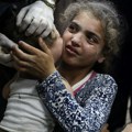 UNICEF navodi da 90 odsto dece u Gazi nema dovoljno hrane za zdrav rast i razvoj
