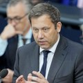 Uspon Larsa Klingbajla: Kako je čovek iz senke postao ključni igrač nemačke politike