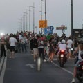 Blokade i protesti građana i u Novom Sadu, Valjevu, Kruševcu i drugim gradovima