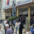 U Novom Pazaru protest, privedeni demonstrant iz Kraljeva pušten na slobodu