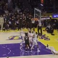 Pogledajte kako je Nikola Jović bacio Luku Dončića na parket