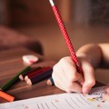 Zašto je i dalje važno da đaci pišu rukom