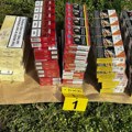 (Foto) u dvorištu krio 84 boksa cigareta raznih marki bez akciznih markica, uhapšen Kikinđanin (56)