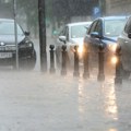 (Foto) Hitno! Nižu se upozorenja RHMZ kakva se retko izdaju! Beograd na udaru ogromnog potopa, tutnji na sve strane