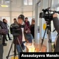 Krivični slučajevi, zabrane putovanja: Raste pritisak na kazahstanske novinare uoči parlamentarnih izbora