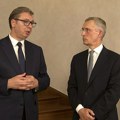 Stoltenberg: Pozivamo na smanjenje tenzija; Vučić: Svakim danom postaje sve opasnije