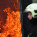 Požar u Jagodini: Akva park u plamenu, čule se detonacije /video, foto/