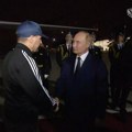 Kako je Putin dočekao Krasikova, plaćenog ubicu: Snažan stisak ruke, zagrljaj, avion i crveni tepih (foto+video)