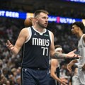 Dončić pregazio Vembanjamu i Sparse: Luka krenuo po MVP titulu u NBA ligi!