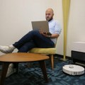 "Robot usisivač koji vas razume: Roborock s8 MaxV Ultra prepoznaje 73 predmeta, odgovara na komandu i briše kao čovek!"