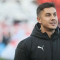 Bivši fudbaler Partizana dobio otkaz u klubu, pa na svojoj zahvalnici poručio: "Popušite mi..."
