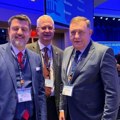 Dodik i Cvijanović: Čast je biti na Molitvenom doručku u Vašingtonu