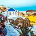 "Stop" preteškim turistima: Grčka uvodi novo pravilo za sve koji imaju više od 100 kg