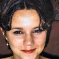Očajnički apel oca: Moli za informacije o ćerki nestaloj pre 23 godine, dok i za njega ne bude prekasno!