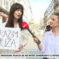 Milena centrom Beograda prošetala sa transparentom "tražim muža", za Blic TV otkrila koliko je potraga bila uspešna